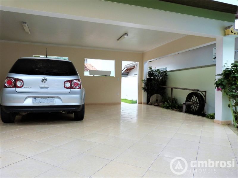 CASA PROXIMO AO CENTRO - ( CASA SEM MOVEIS)
