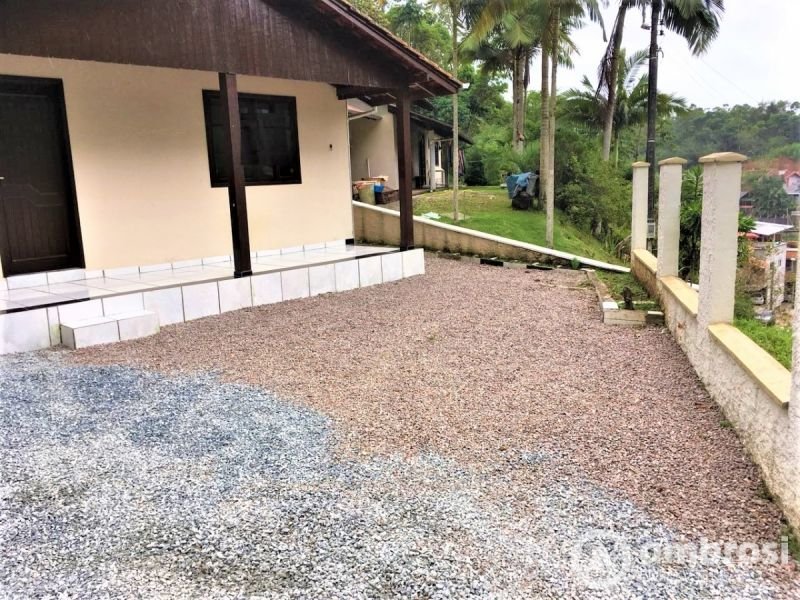 Casa de 2 quartos, no bairro São Pedro, em Brusque | Eu Corretor