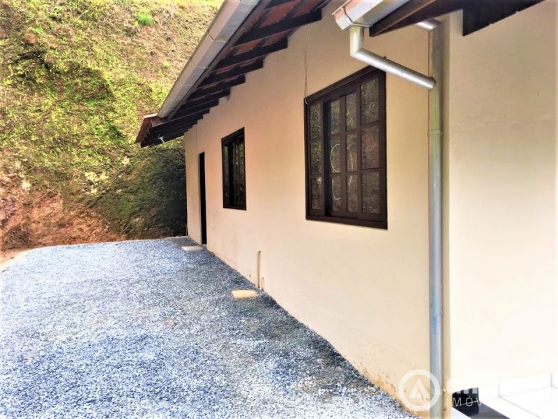 Casa de 2 quartos, no bairro São Pedro, em Brusque | Eu Corretor