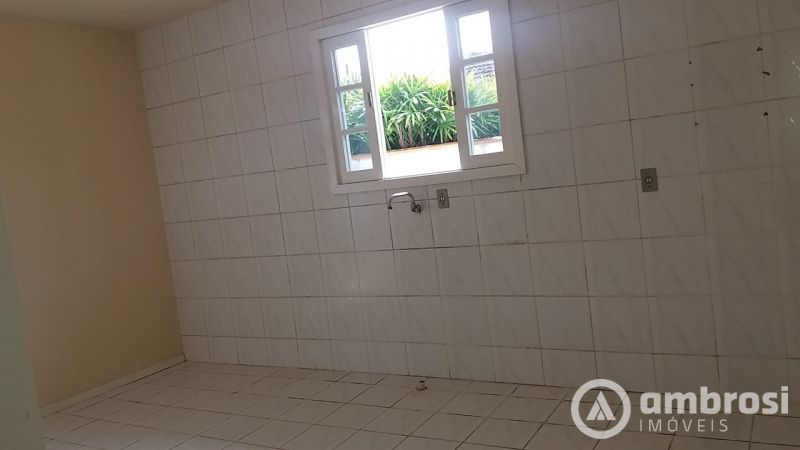 CASA 3 QTOS - SANTA TEREZINHA  (DISPONIVEL EM JANEIRO/2019)