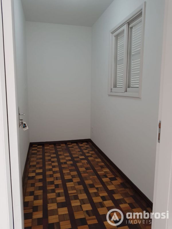 CASA 3 QTOS - JARDIM MALUCHE 