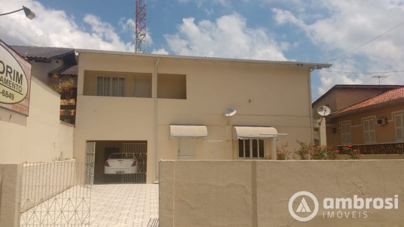 Casa de 3 quartos, no bairro Santa Rita, em Brusque | Eu Corretor