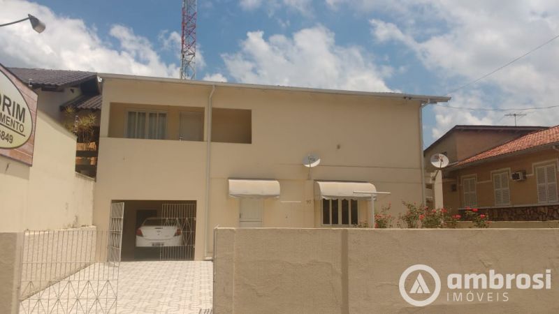 CASA 03 QTOS - SEMI - MOBILIADA - SANTA RITA   