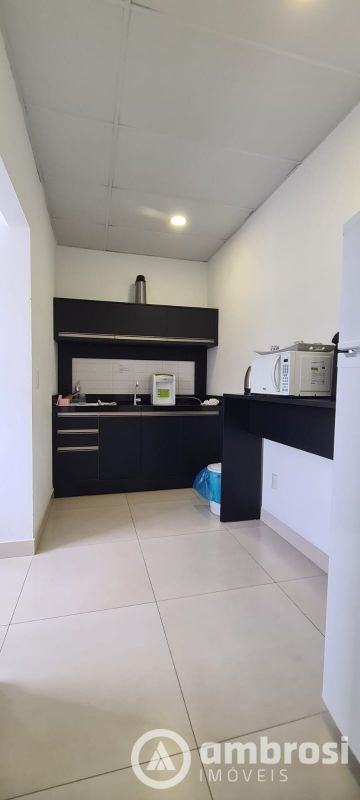 SALA COMERCIAL  PISO SUPERIOR - BAIRRO JARDIM MALUCHE  -SEMI MOBILIADA 