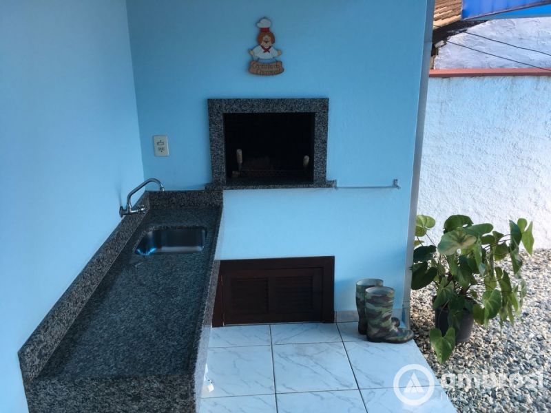 CASA 1 SUITE + 02 QTOS - BAIRRO SÃO LUIZ  - SEMI MOBILIADA 