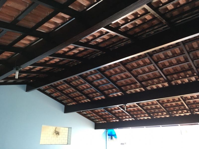 CASA 1 SUITE + 02 QTOS - BAIRRO SÃO LUIZ  - SEMI MOBILIADA 