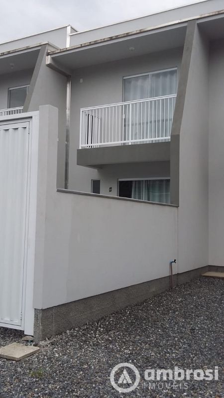 CASA GEMINADA -  02 QTOS - BAIRRO AGUAS CLARAS