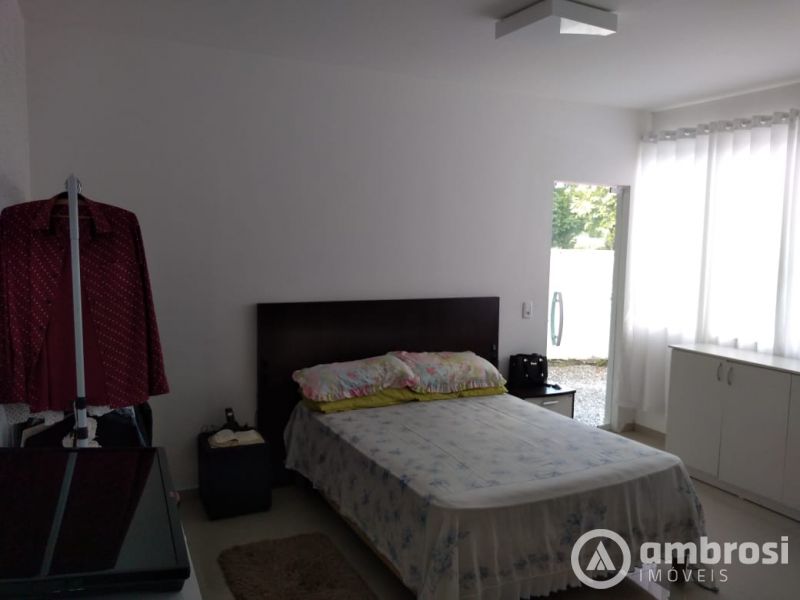 Casa de 5 quartos, 180m² no bairro Centro I, em Brusque | Eu Corretor