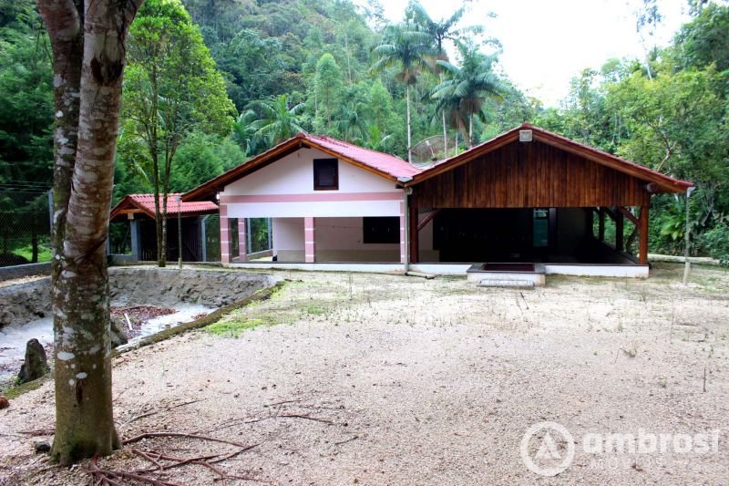 Linda Chácara em Brusque - Estuda Propostas em Geral! 