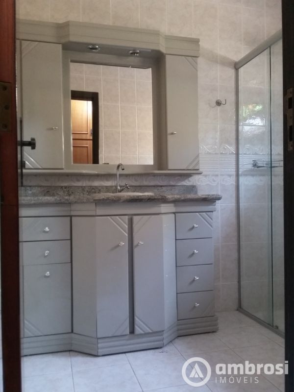 CASA COM 3 QTOS - BAIRRO SÃO LUIZ