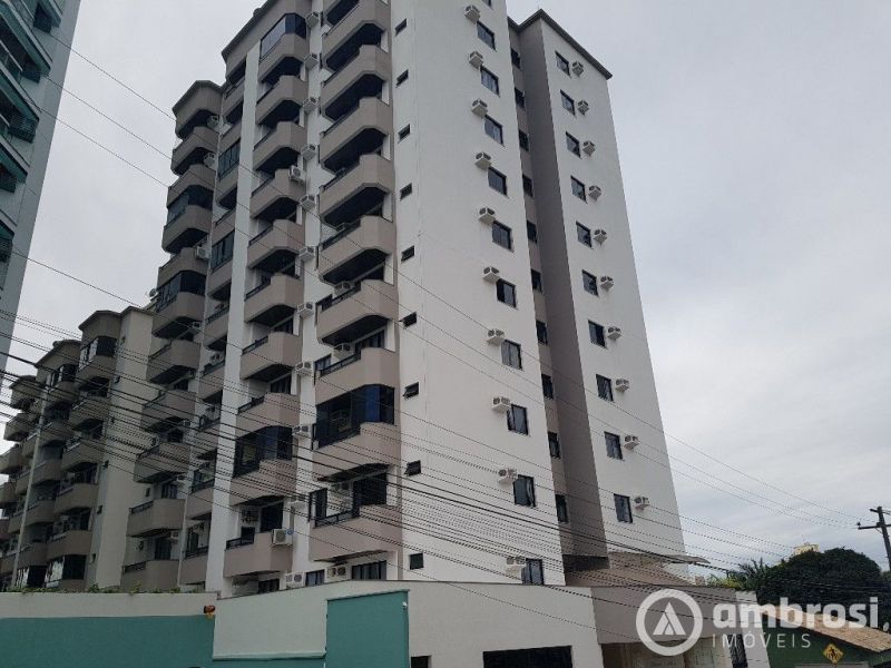 Apartamento de 3 quartos, | Eu Corretor