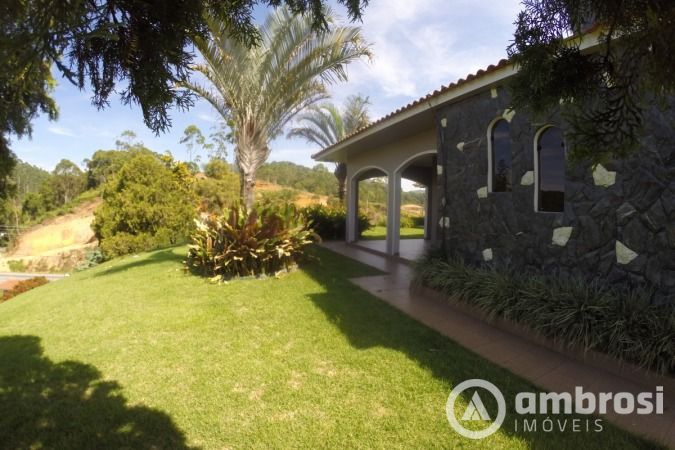 CASA  COMERCIAL - BAIRRO BATEAS 