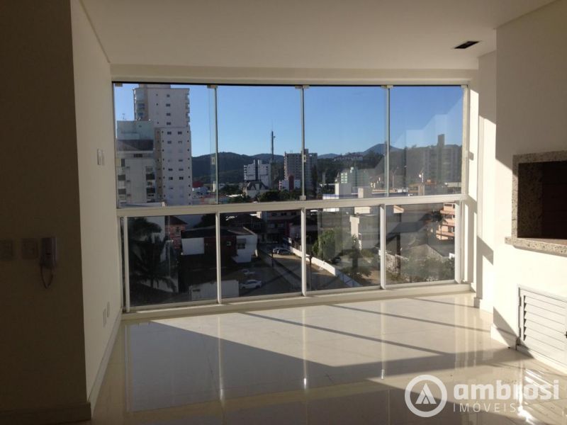 Apartamento de 3 quartos, | Eu Corretor