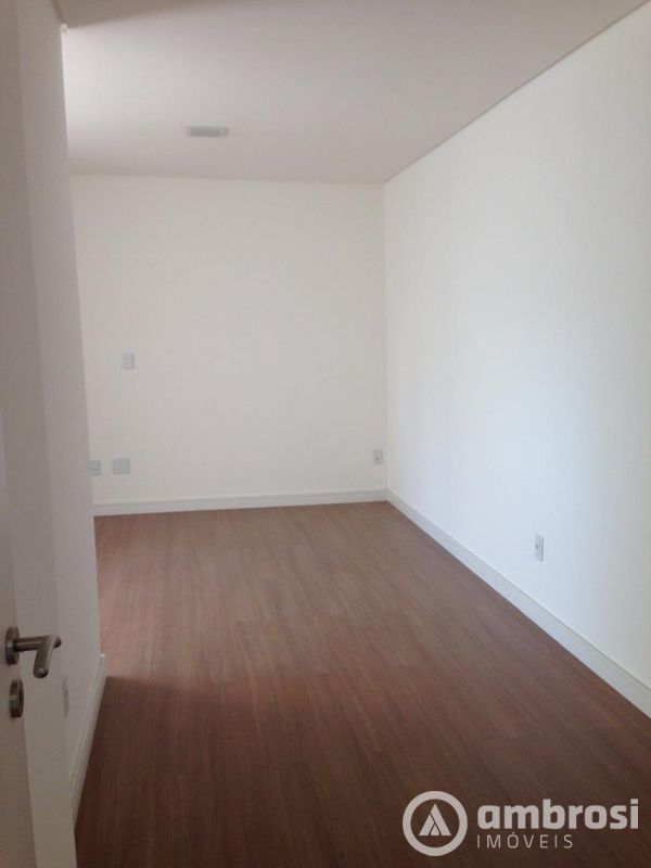 APTO 3 SUITES - SEMI MOBILIADO -  EDF. MUNICH - CENTRO  