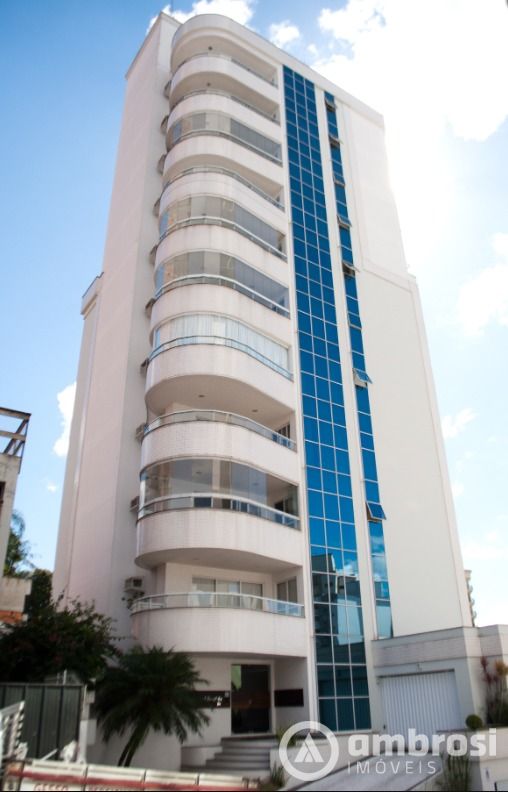 Apartamento de 2 quartos, 120m² | Eu Corretor