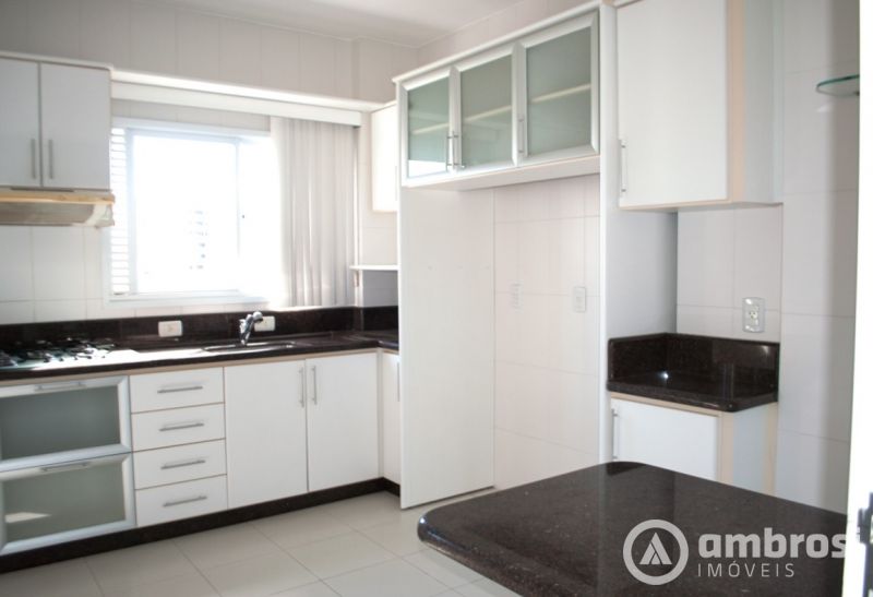 Apartamento de 2 quartos, 120m² | Eu Corretor