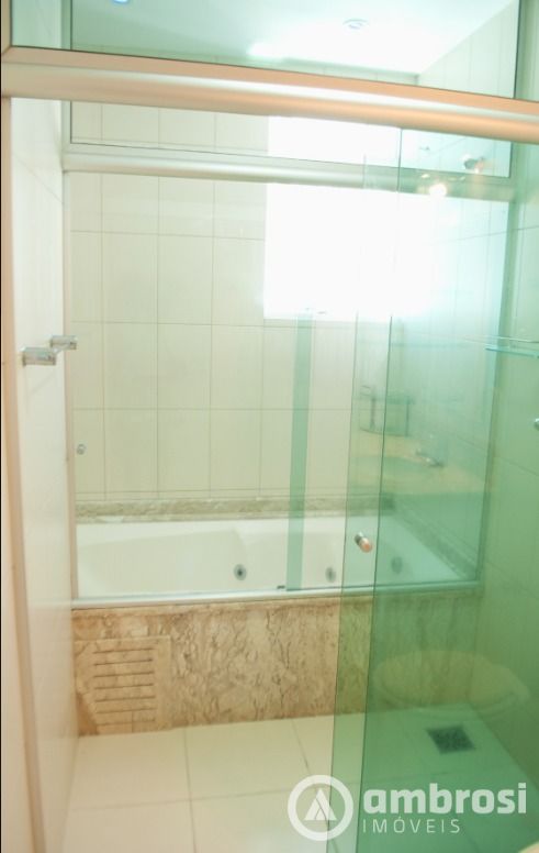 COBERTURA :  02 SUITES, COM HIDROMASSAGEM - SEMI MOBILIADO - CENTRO 