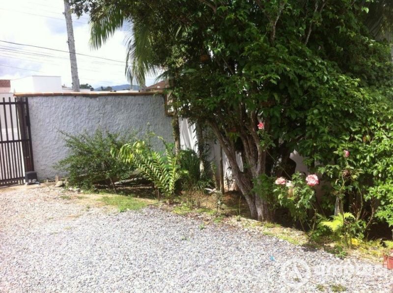Casa de 2 quartos, no bairro Guarani, em Brusque | Eu Corretor