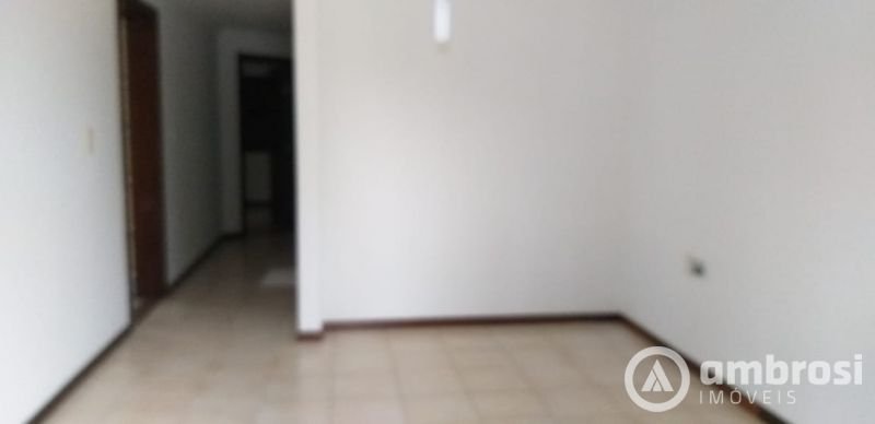 LINDA CASA - 1 SUITE+02 QTOS - MALUCHE