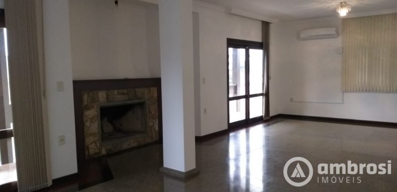 LINDA CASA - 1 SUITE+02 QTOS - MALUCHE