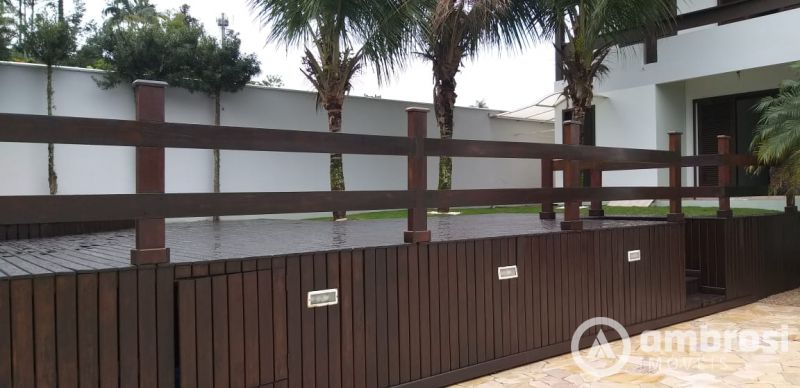 LINDA CASA - 1 SUITE+02 QTOS - MALUCHE