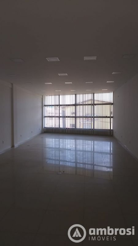 Sala Comercial de 96m² no bairro Guarani, em Brusque | Eu Corretor