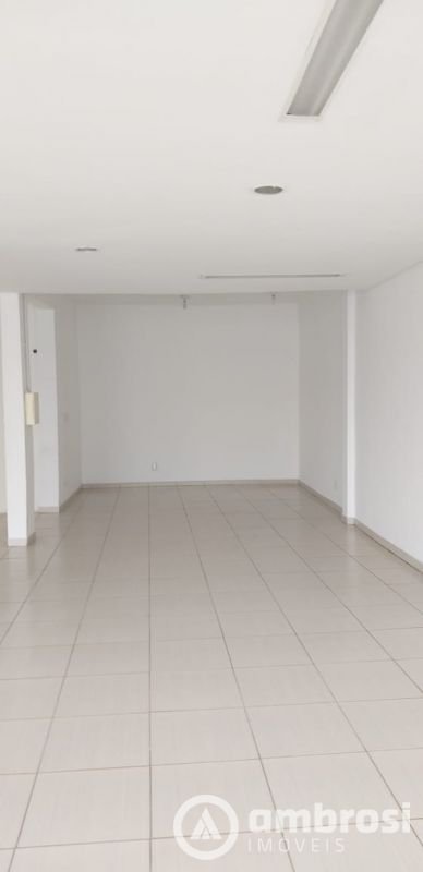 Sala Comercial de 70m² | Eu Corretor