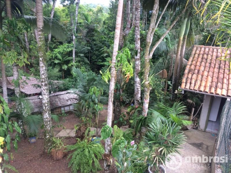 Casa   1 SUITE + 3 QTOS - SOUZA CRUZ 