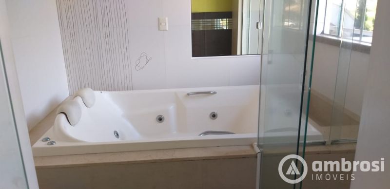 CASA 01 SUITE + 03 QTOS  (SEMI-MOBILIADA) - BAIRRO LIMOEIRO