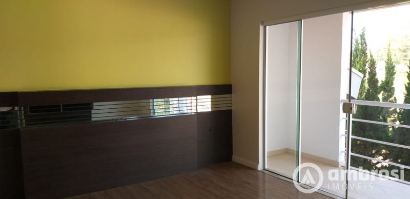 CASA 01 SUITE + 03 QTOS  (SEMI-MOBILIADA) - BAIRRO LIMOEIRO