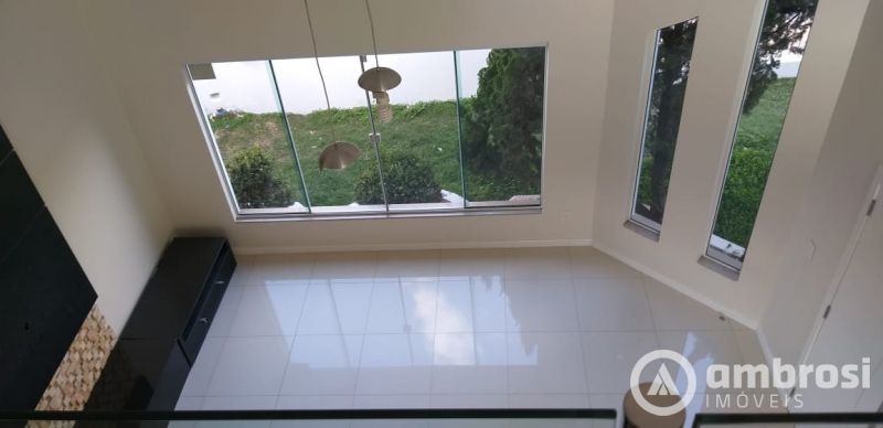 CASA 01 SUITE + 03 QTOS  (SEMI-MOBILIADA) - BAIRRO LIMOEIRO