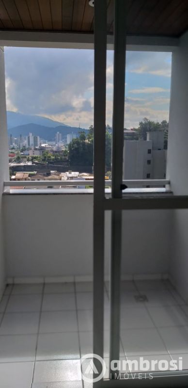 Apartamento de 1 quarto, | Eu Corretor