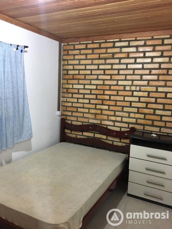 Casa / Chácara no centro da Guabiruba 