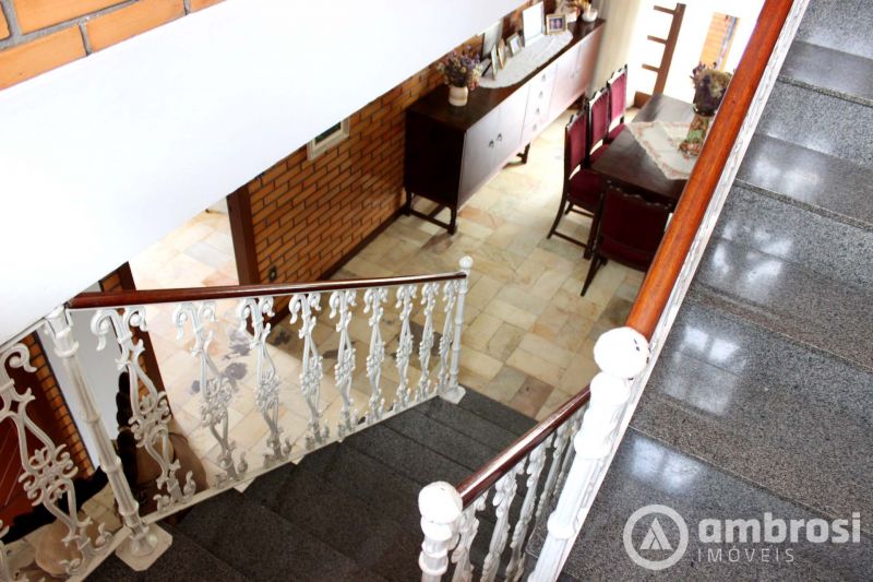 CASA  4 SUITES - CENTRO GUABIRUBA 