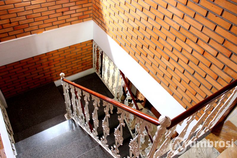 CASA  4 SUITES - CENTRO GUABIRUBA 