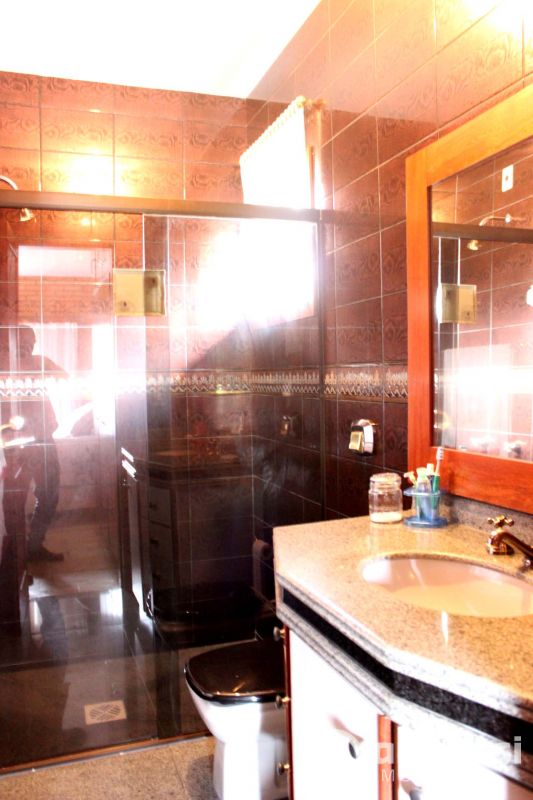 CASA  4 SUITES - CENTRO GUABIRUBA 