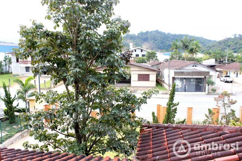 CASA  4 SUITES - CENTRO GUABIRUBA 