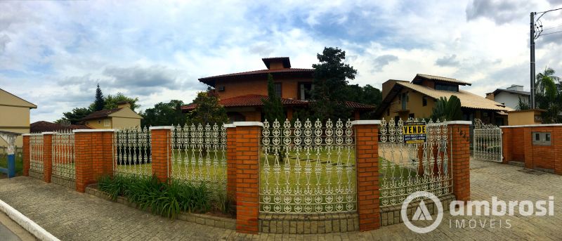 CASA  4 SUITES - CENTRO GUABIRUBA 