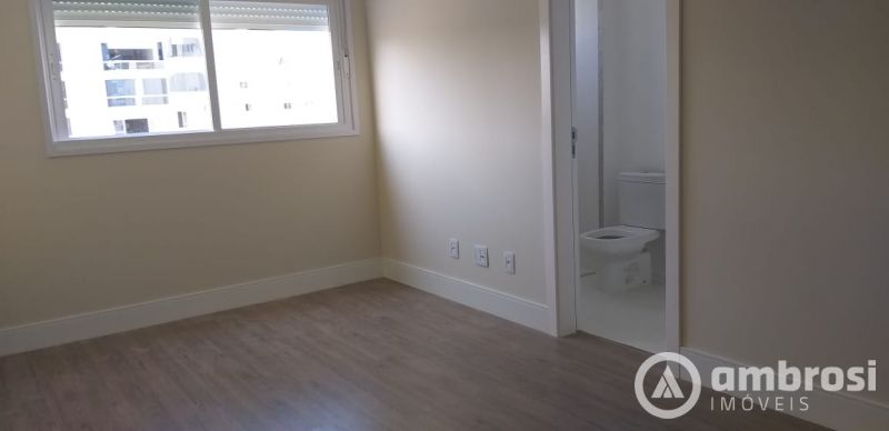 APTO COM 4 SUITES - CENTRO - Suíte com hidromassagem  