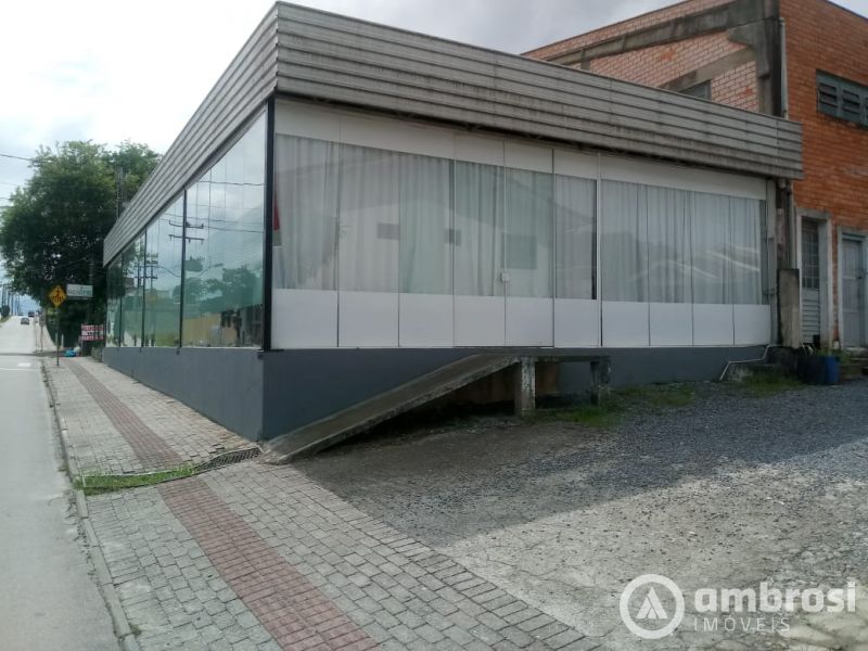 Sala Comercial de 230m² no bairro São Luiz, em Brusque | Eu Corretor