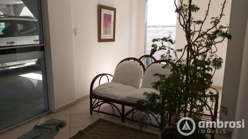 Apartamento de 2 quartos, | Eu Corretor