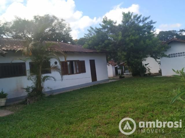 Amplo Terreno Com Casa -- Para Construção de Apartamentos, Casas ou Sobrados.