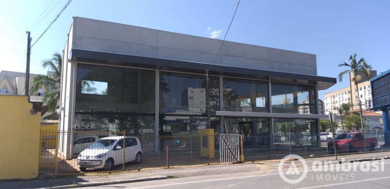Sala Comercial de 100m² | Eu Corretor