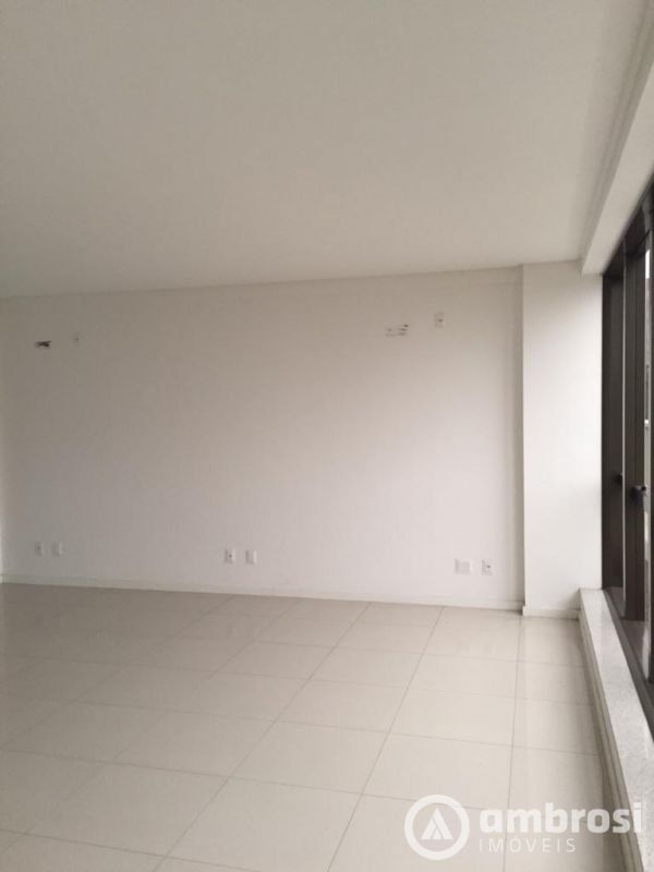 Sala Comercial de 104m² | Eu Corretor