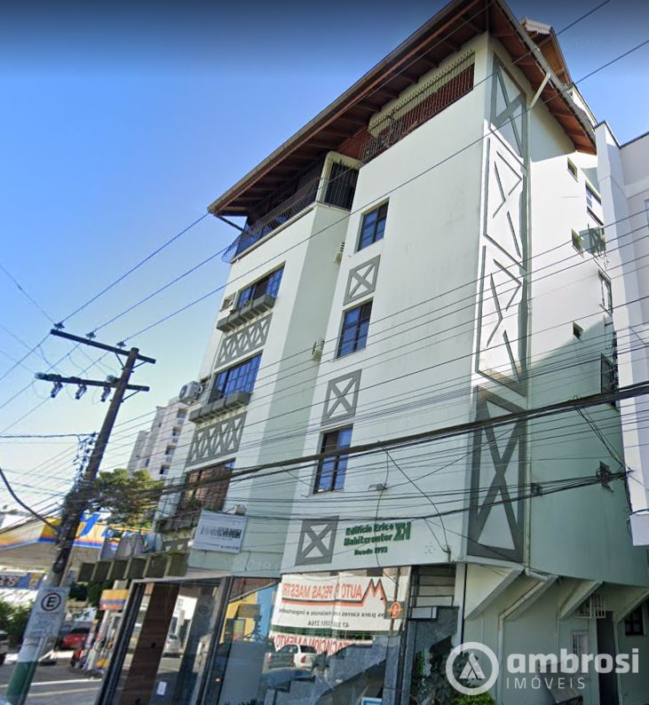 SALA COMERCIAL N. 104  - CENTRO 