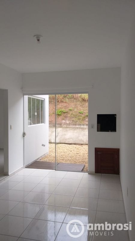 Casa de 2 quartos, no bairro Souza Cruz, em Brusque | Eu Corretor