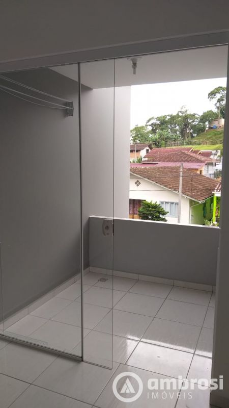 CASA GEMINADA - 02 QTOS - SOUZA CRUZ 