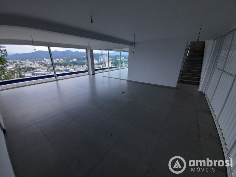 Casa Alto Padrão com Vista Maravilhosa pro Centro de Brusque