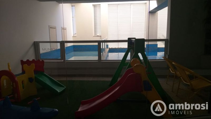 APTO COM 3 SUITES - CENTRO - SEMI MOBILIADO 
