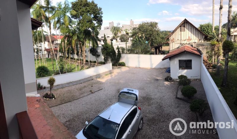 Casa de 3 quartos, no bairro Guarani, em Brusque | Eu Corretor